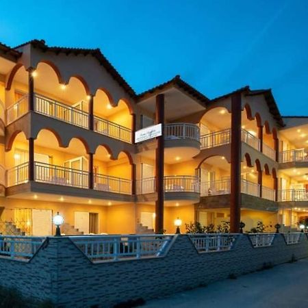 House Aggeliki Hotel Kalamitsi  Exterior photo